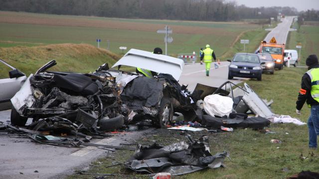 Accident à Marcei (61) . 3 morts et 1 blessé grave dans une collision