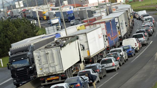 Grève des routiers à Caen. Nouvelle mobilisation lundi 26 janvier