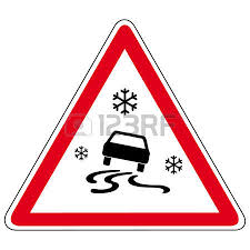 STATES / VIDEO :  Un camion remorque glisse sur une autoroute pour se garer