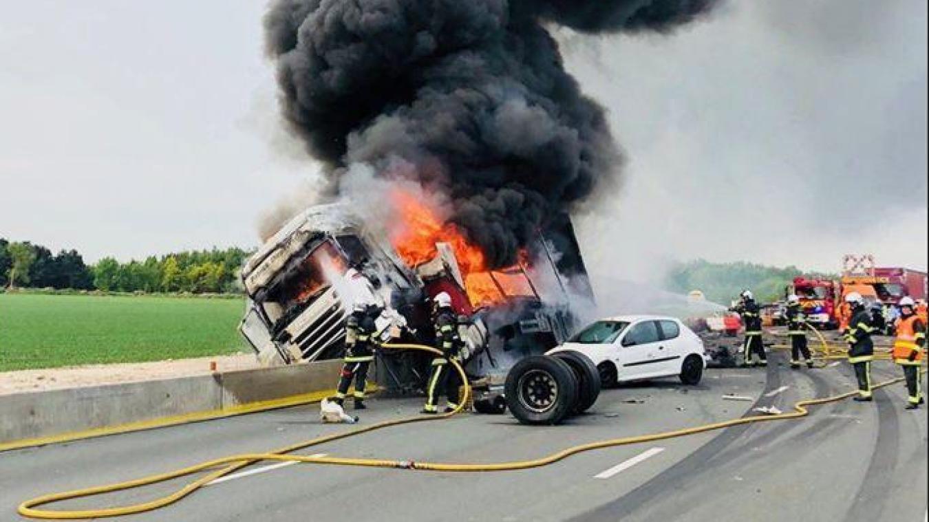 B9715791004Z.1_20180522195921_000+G45BBLVSH.1-0