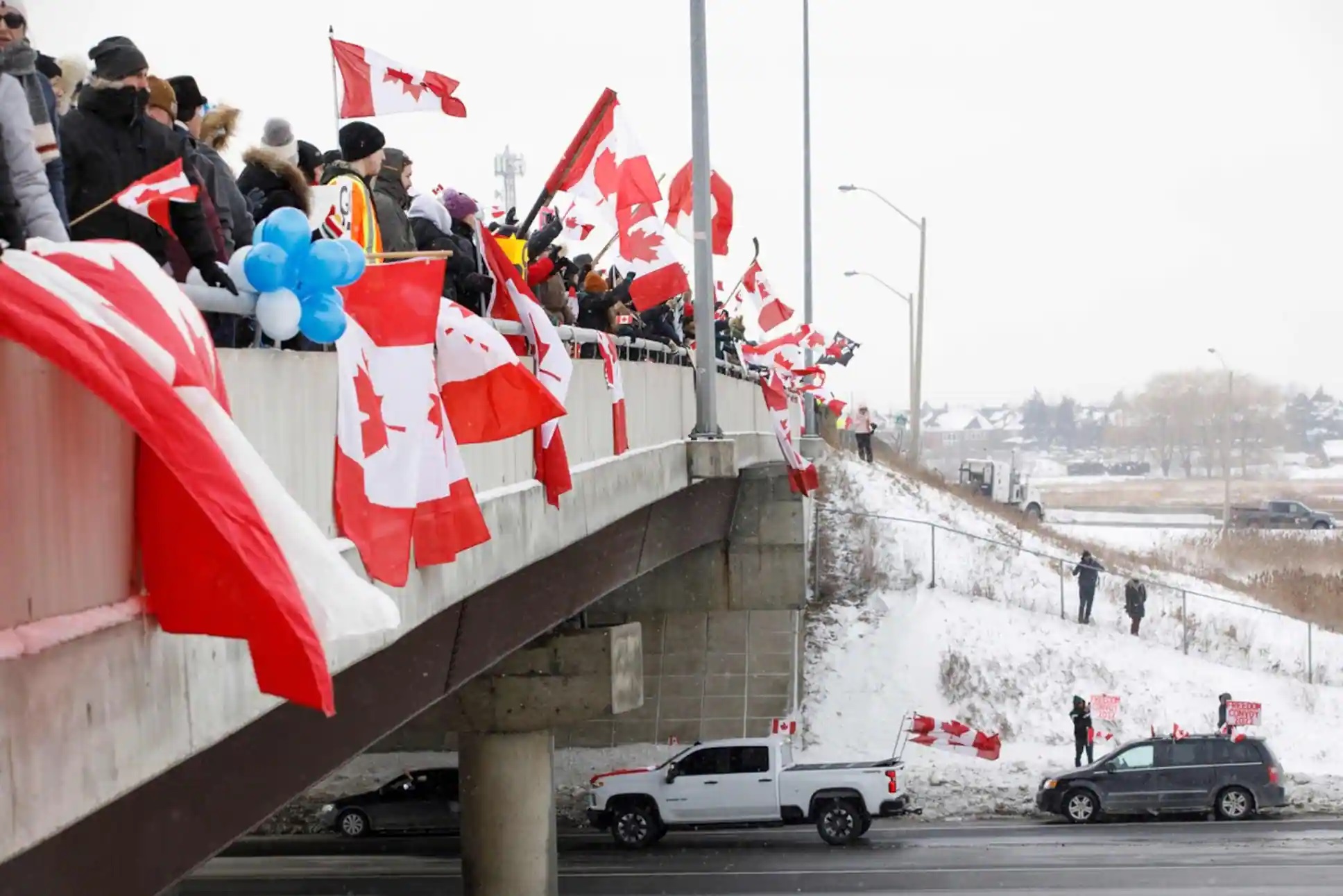 Mobilisation des patrons routier à travers le Québec contre le COVID