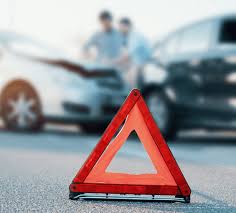 Une conductrice de camion mise en examen pour meurtre après avoir écrasé une automobiliste dans l’Oise